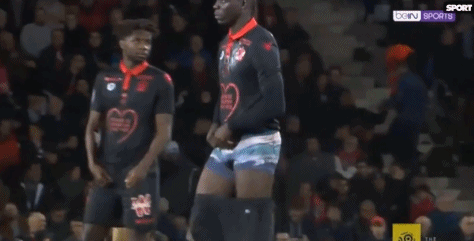 双星闪耀 新疆男篮客场大胜吉林