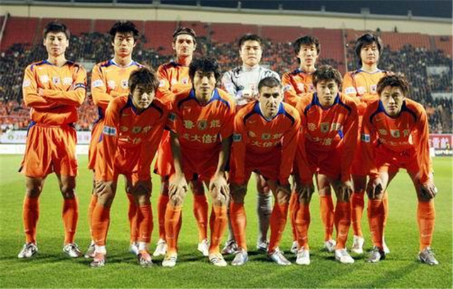 火箭遭倒数第一双杀！休城3连败被太阳踢出前6 杜兰特难解3大问题