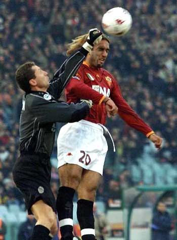 口碑逆转 预约突破50W 英勇之地端游究竟有何魅力